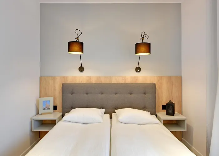 Chmielna Park Old Town