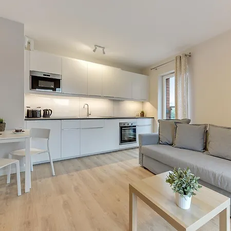 Chmielna Park Old Town