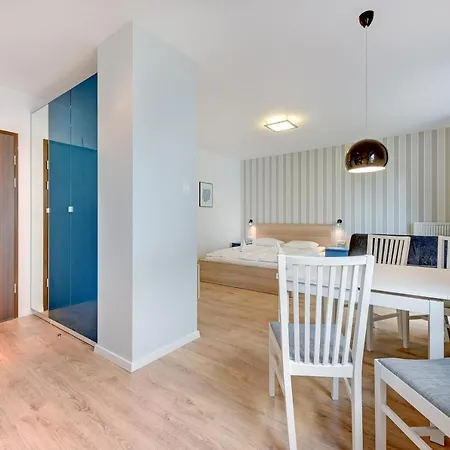 Chmielna Park Old Town